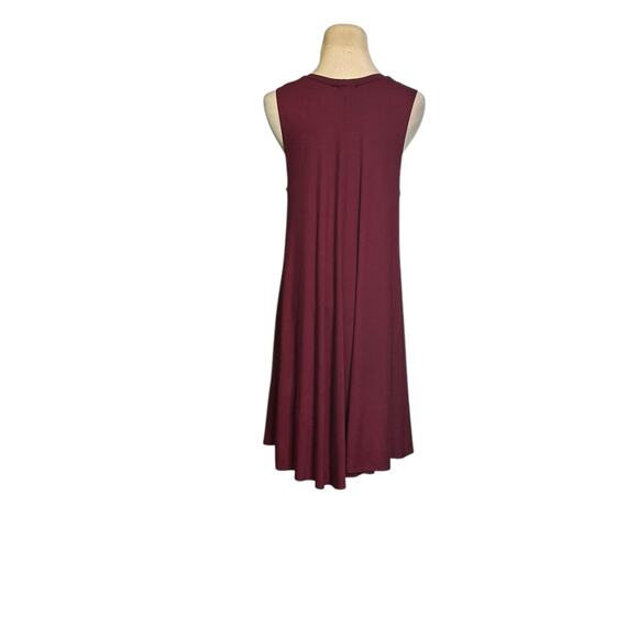 Silence + Noise burgundy sleeveless mini dress size Medium - Picture 10 of 11